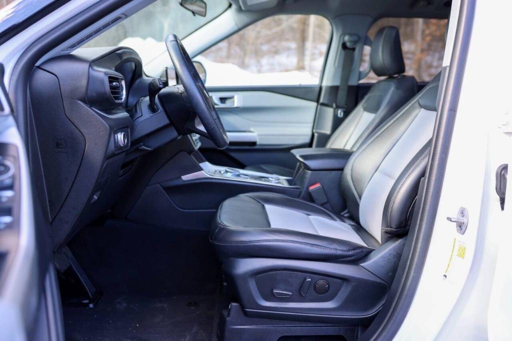 used 2022 Ford Explorer car, priced at $33,177