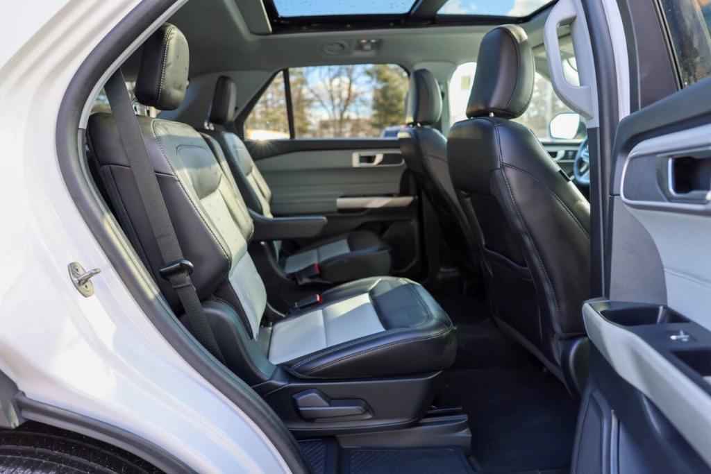 used 2022 Ford Explorer car, priced at $33,177