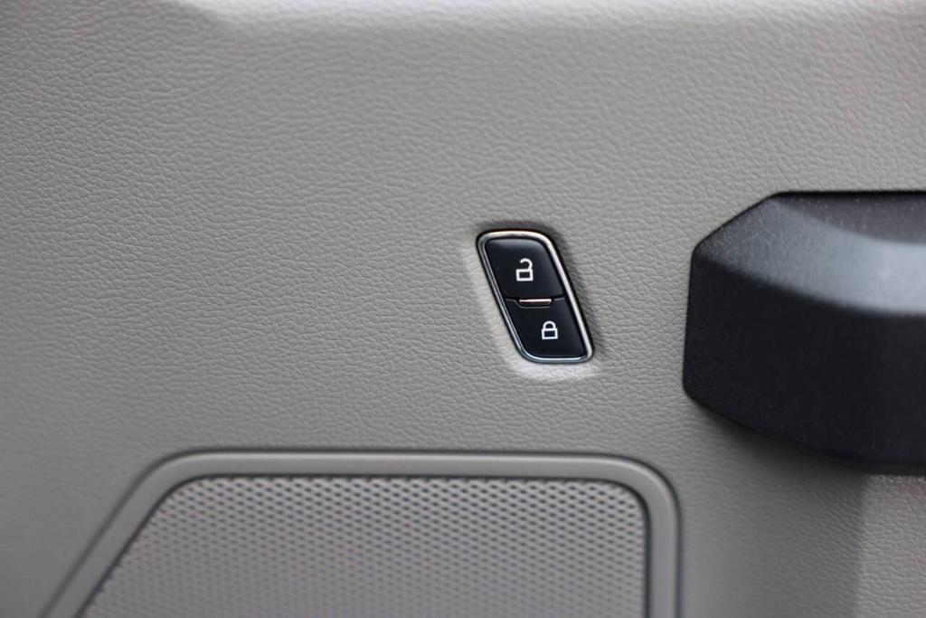 used 2018 Ford F-150 car, priced at $27,097