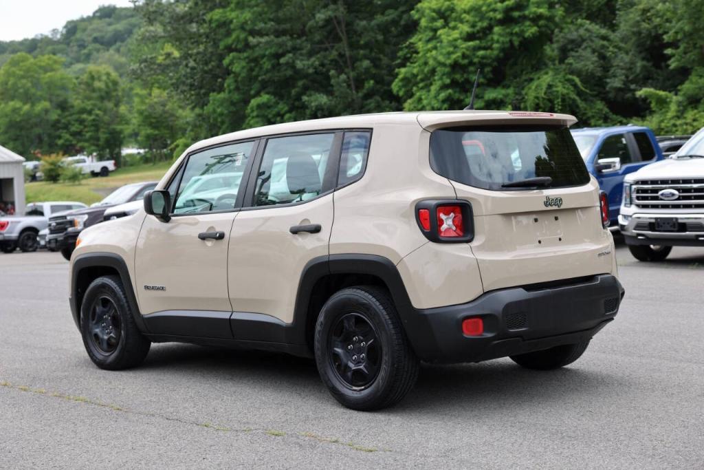 used 2016 Jeep Renegade car, priced at $11,271