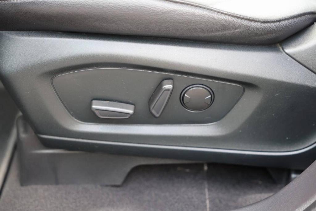 used 2021 Ford Explorer car, priced at $26,720