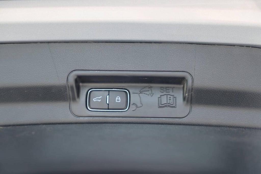 used 2021 Ford Explorer car, priced at $26,720