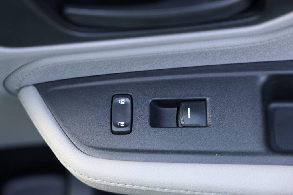 used 2018 Honda Odyssey car, priced at $23,597
