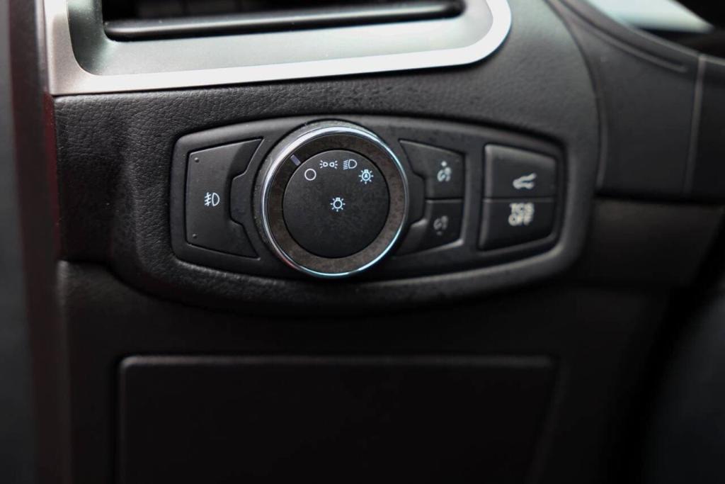 used 2022 Ford Edge car, priced at $26,966