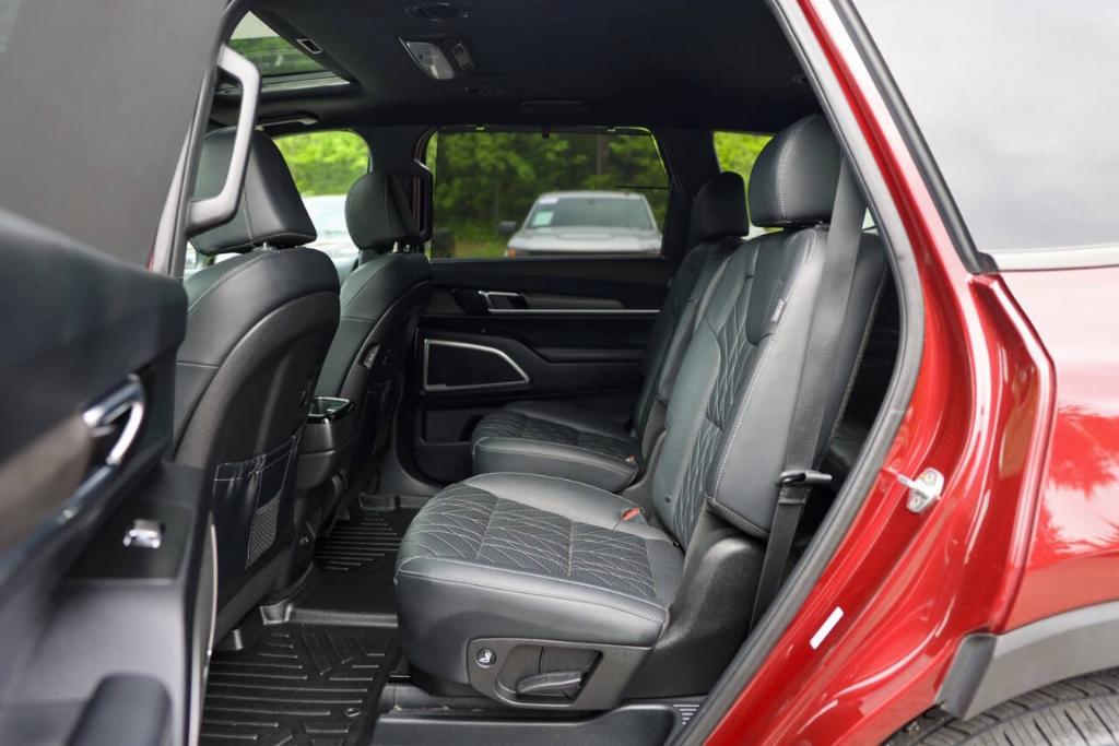 used 2023 Kia Telluride car, priced at $38,945