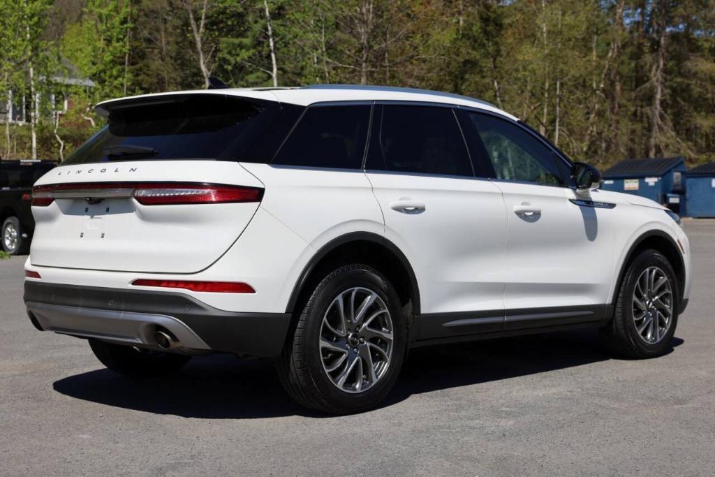 used 2022 Lincoln Corsair car, priced at $28,020
