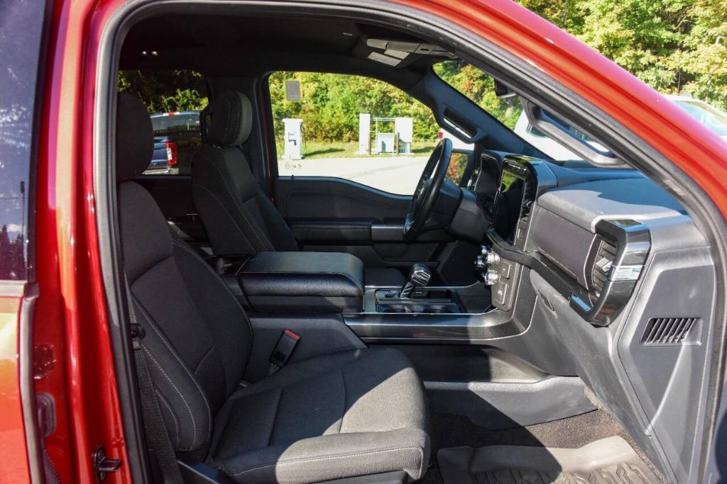 used 2021 Ford F-150 car, priced at $42,995