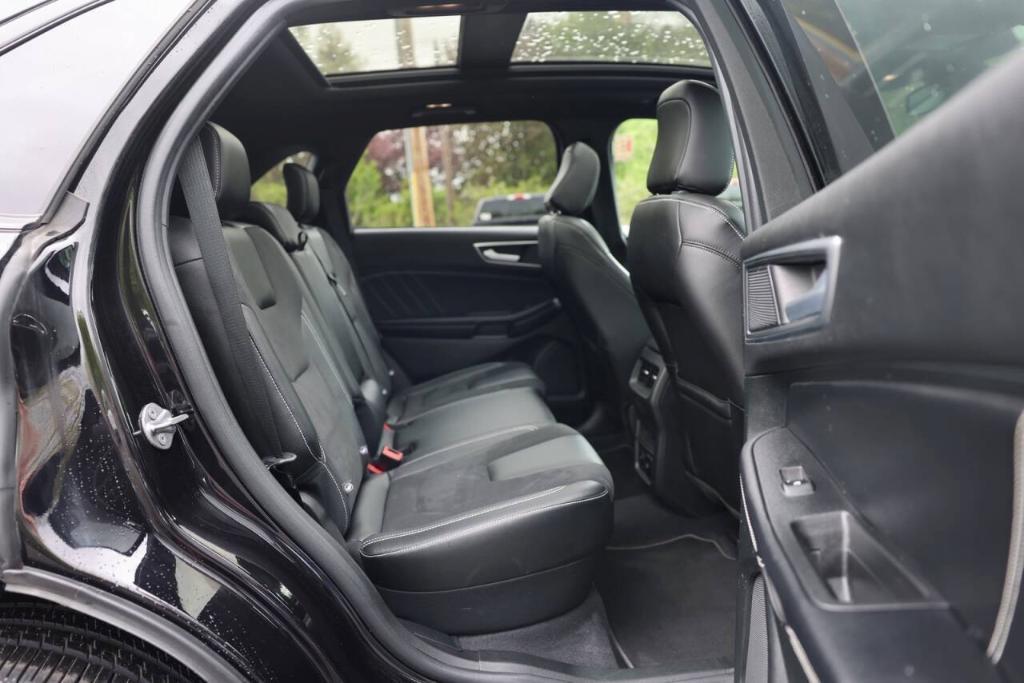 used 2024 Ford Edge car, priced at $36,439