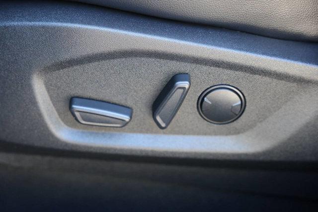 used 2023 Ford Edge car, priced at $30,385