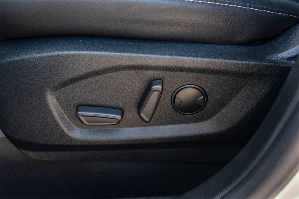 used 2021 Ford Edge car, priced at $23,980