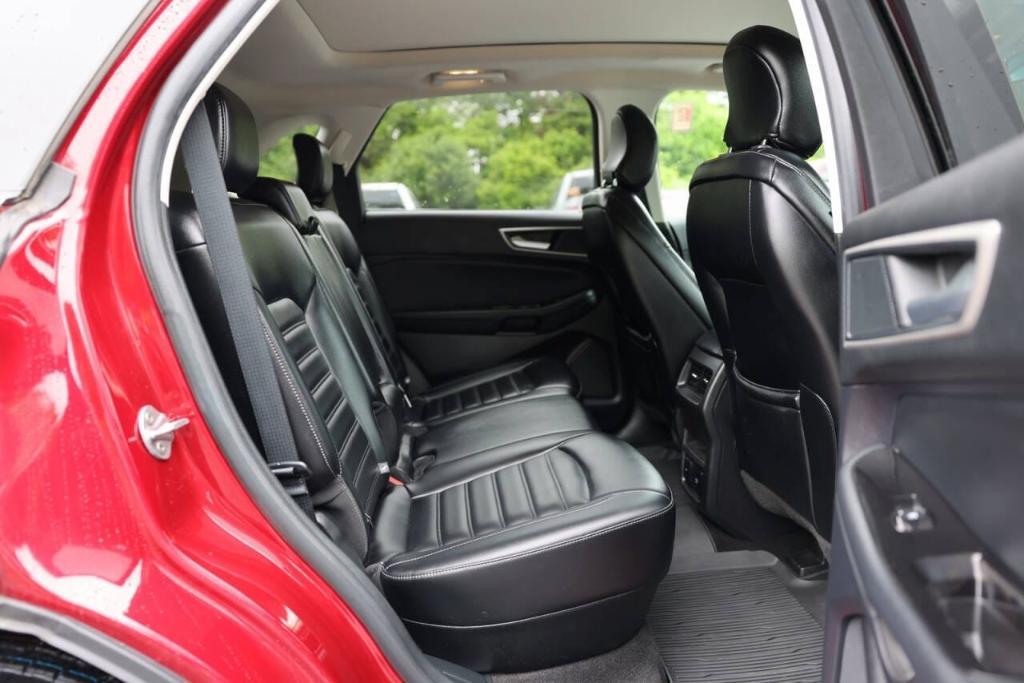 used 2019 Ford Edge car, priced at $16,093