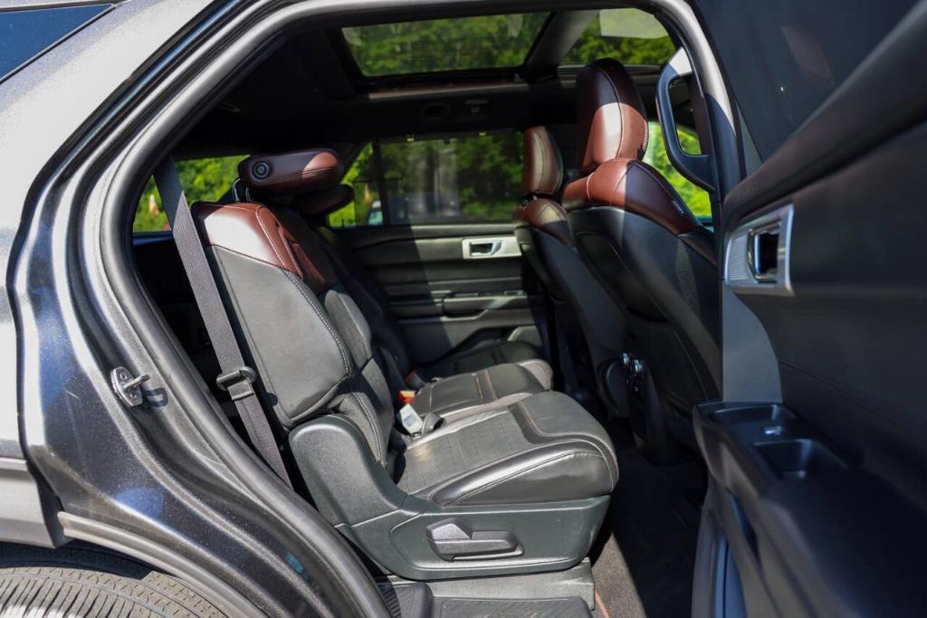used 2020 Ford Explorer car, priced at $34,900