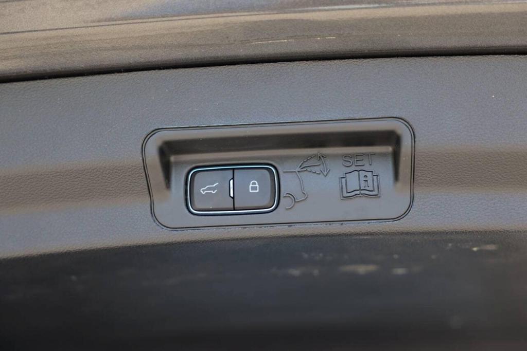 used 2020 Ford Explorer car, priced at $34,900