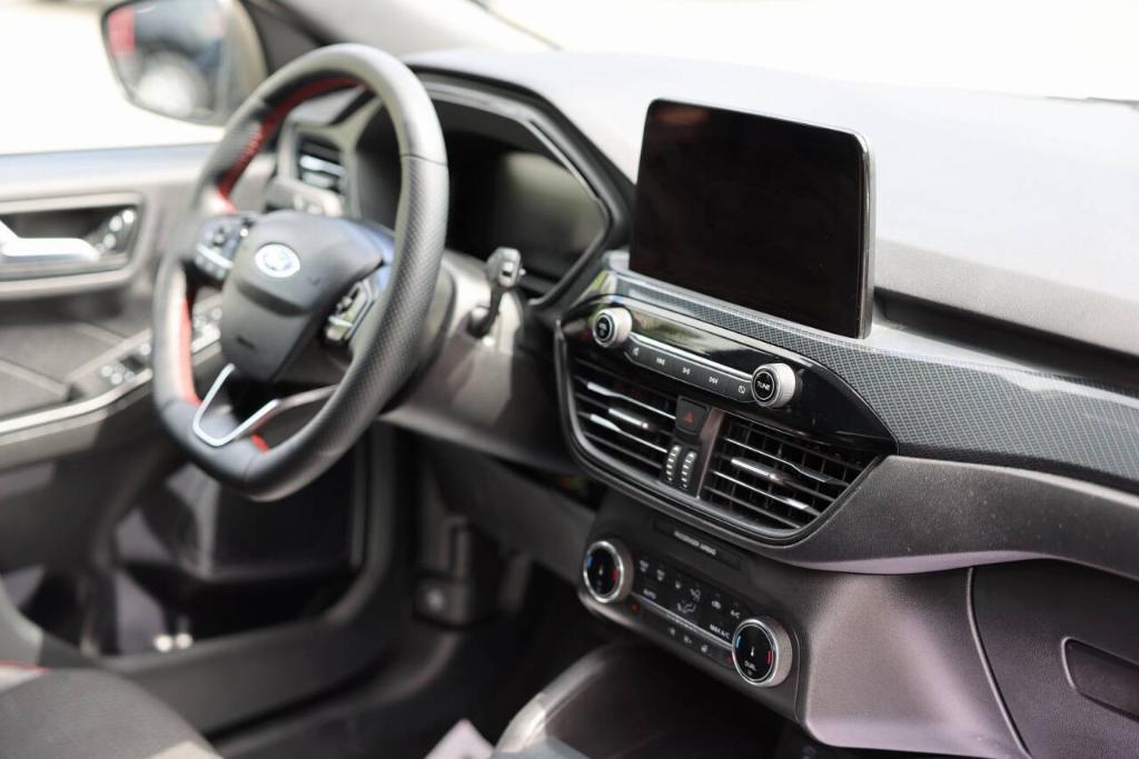 used 2023 Ford Escape car, priced at $25,159