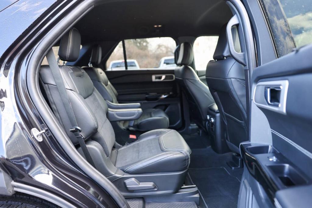 used 2022 Ford Explorer car, priced at $35,387