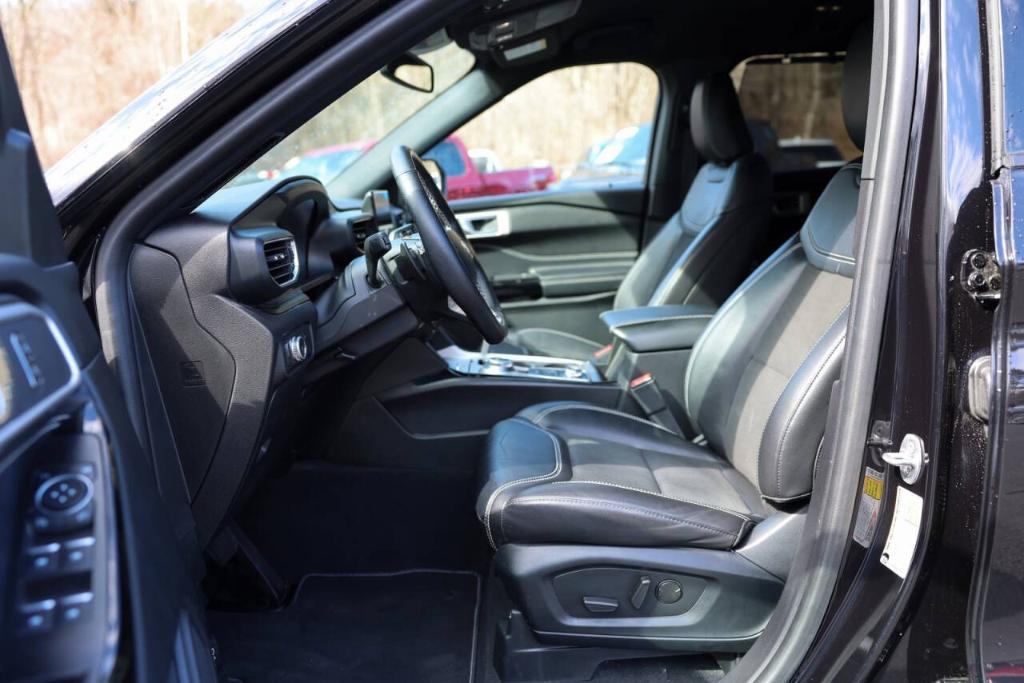 used 2022 Ford Explorer car, priced at $35,387