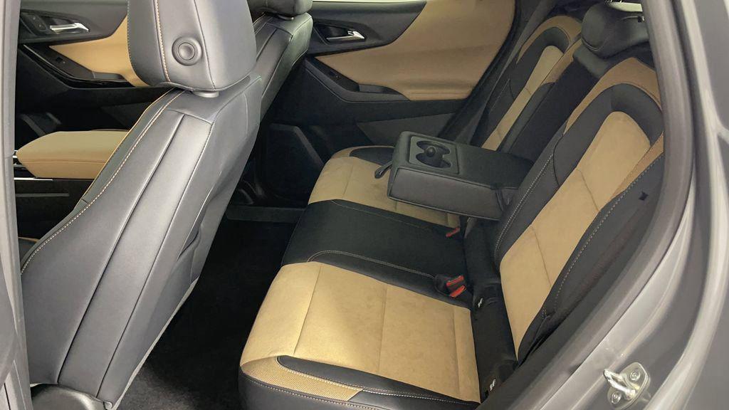 new 2025 Chevrolet Equinox car, priced at $32,491