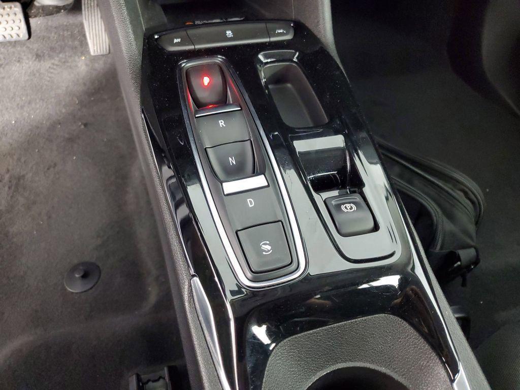 used 2022 Chevrolet Bolt EUV car, priced at $22,102