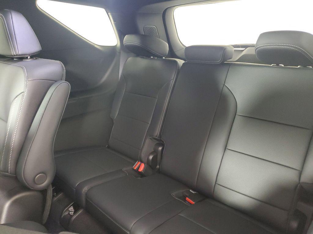 new 2026 Chevrolet Traverse car, priced at $45,980