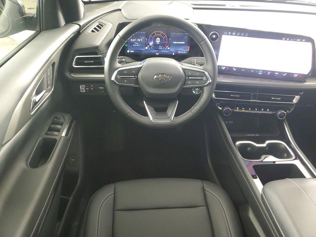 new 2026 Chevrolet Traverse car, priced at $45,980