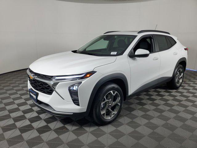 new 2025 Chevrolet Trax car, priced at $26,380
