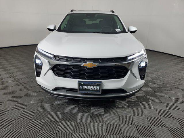 new 2025 Chevrolet Trax car, priced at $26,380