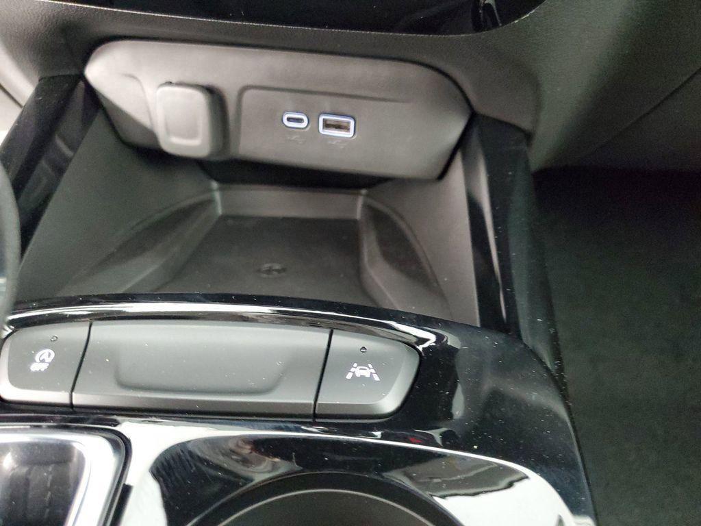 new 2025 Chevrolet Trax car, priced at $24,775