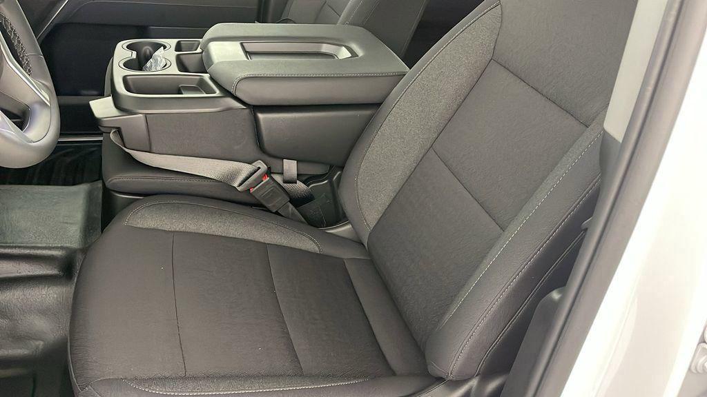 new 2025 Chevrolet Silverado 2500 car, priced at $75,995