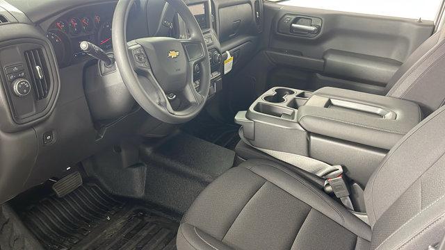 new 2025 Chevrolet Silverado 1500 car, priced at $42,684