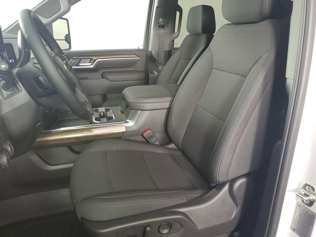 new 2026 Chevrolet Silverado 3500 car, priced at $89,995