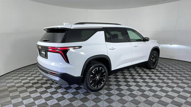 new 2025 Chevrolet Traverse car, priced at $46,045