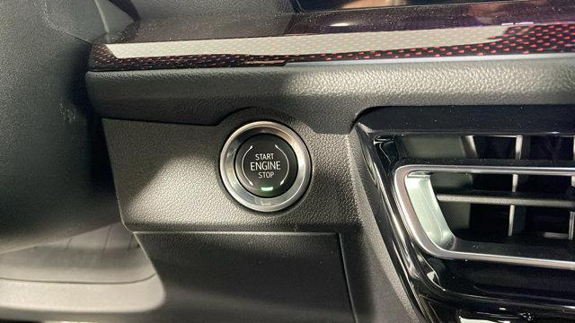 new 2025 Chevrolet Traverse car, priced at $54,875