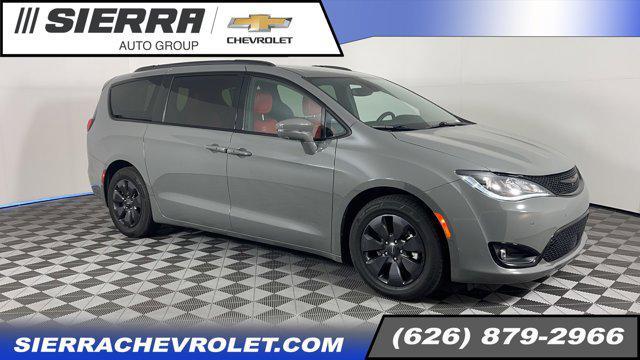 used 2020 Chrysler Pacifica Hybrid car, priced at $24,537