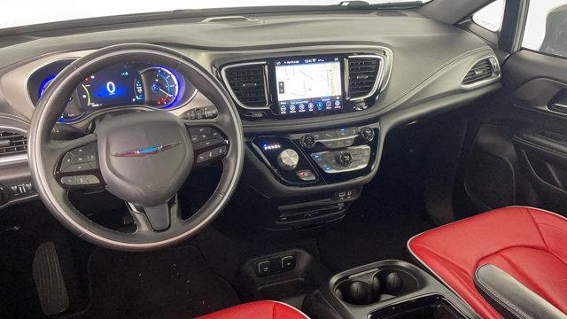 used 2020 Chrysler Pacifica Hybrid car, priced at $24,537