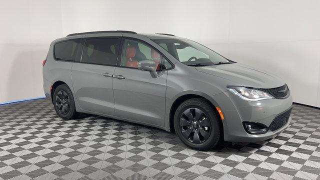 used 2020 Chrysler Pacifica Hybrid car, priced at $24,537