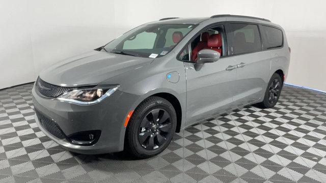 used 2020 Chrysler Pacifica Hybrid car, priced at $24,537