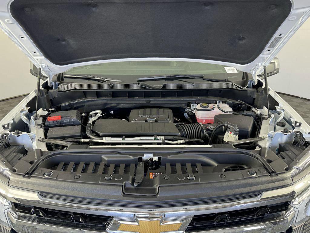 new 2025 Chevrolet Silverado 1500 car, priced at $47,610