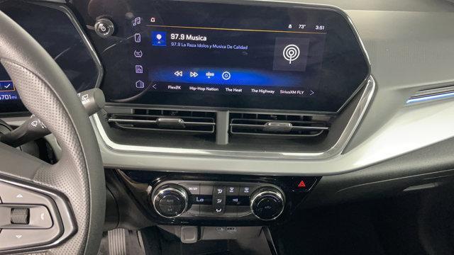 used 2025 Chevrolet Trax car, priced at $22,189