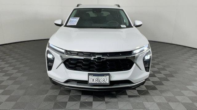 used 2025 Chevrolet Trax car, priced at $22,189