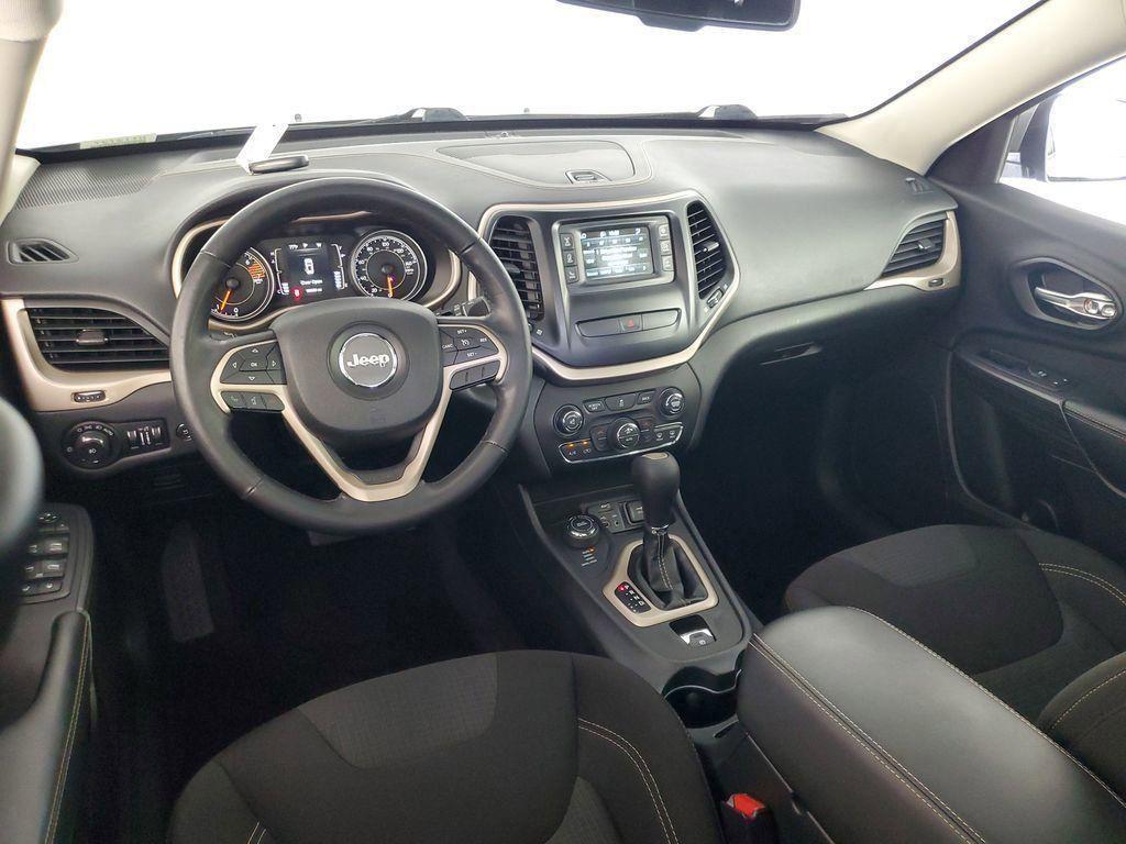 used 2016 Jeep Cherokee car, priced at $9,999