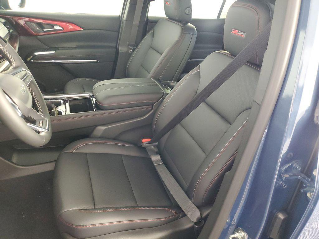 new 2026 Chevrolet Traverse car, priced at $57,455