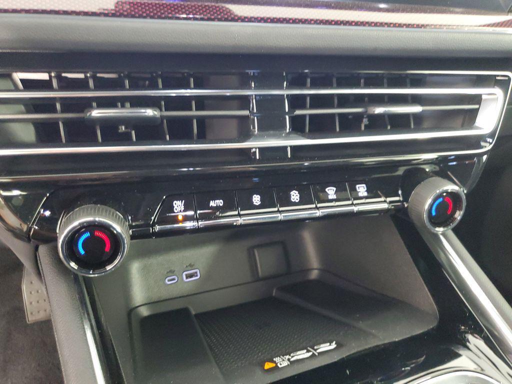 new 2026 Chevrolet Traverse car, priced at $57,455