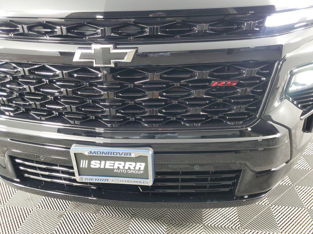 new 2026 Chevrolet Traverse car, priced at $57,295