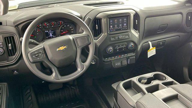 new 2025 Chevrolet Silverado 1500 car, priced at $46,070