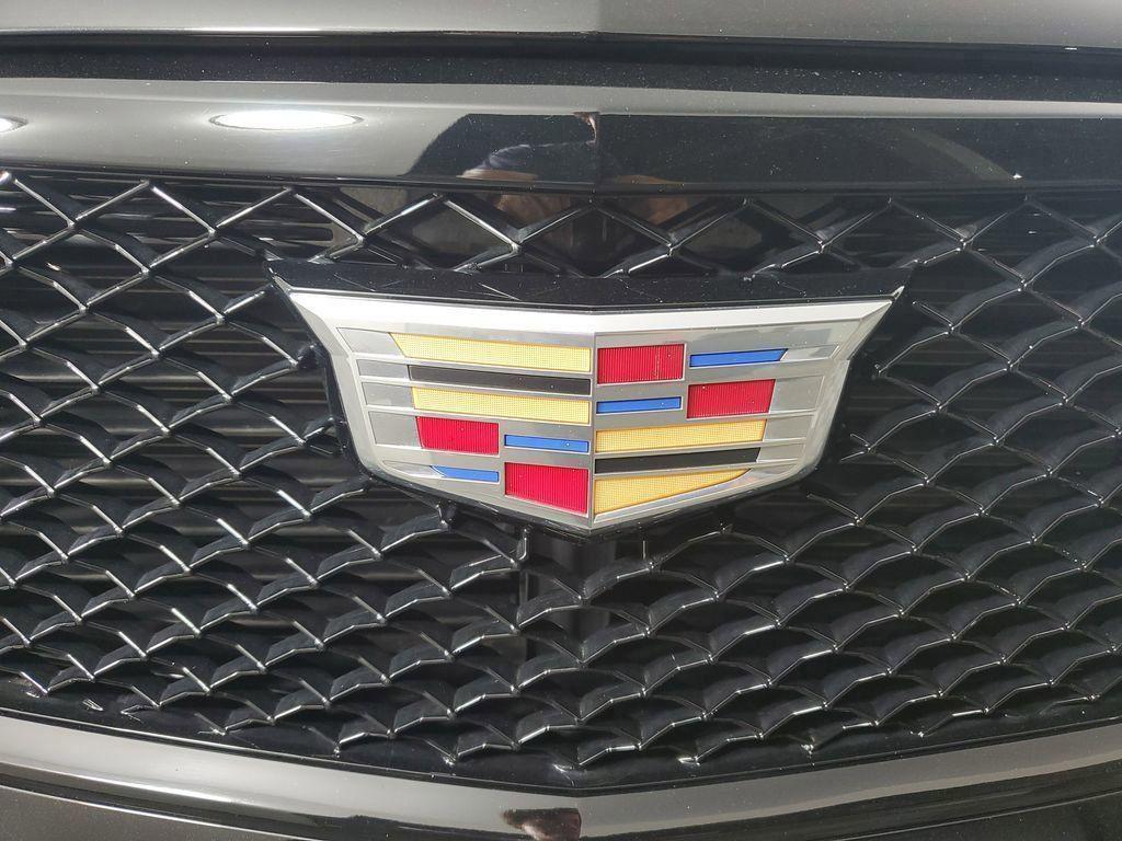 used 2024 Cadillac XT4 car, priced at $40,482