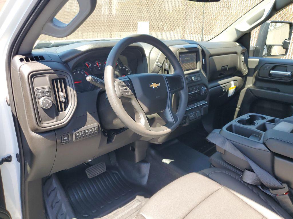 new 2025 Chevrolet Silverado 3500 car, priced at $68,495