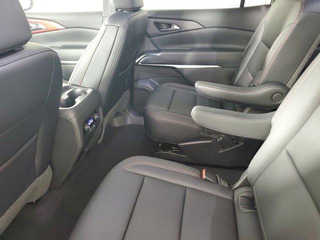 new 2025 Chevrolet Traverse car, priced at $49,660
