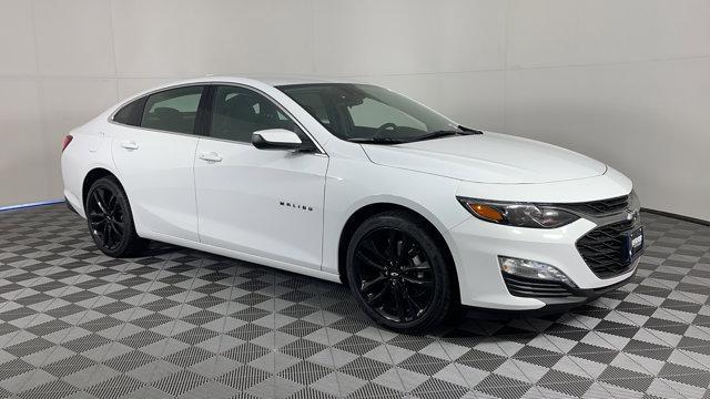 new 2024 Chevrolet Malibu car, priced at $30,090