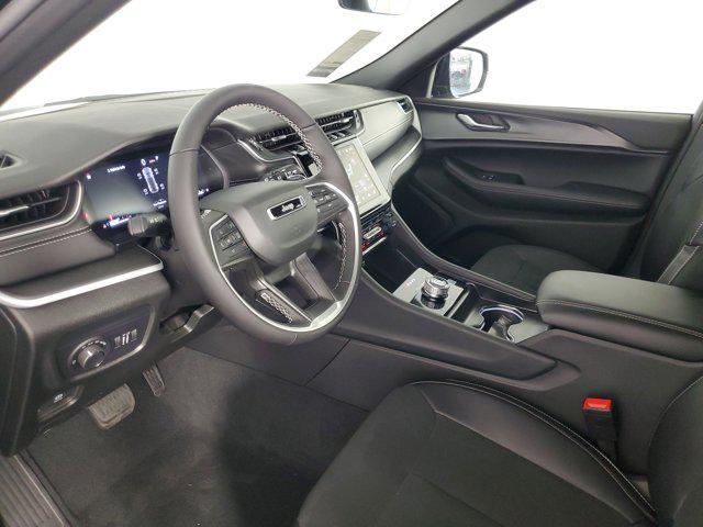 new 2025 Jeep Grand Cherokee car
