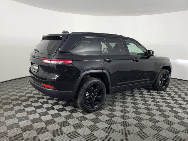 new 2025 Jeep Grand Cherokee car